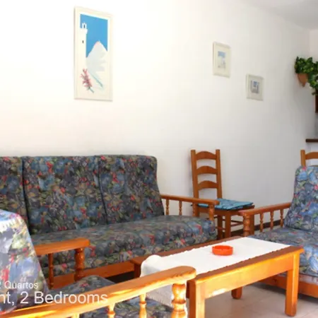 Apartament Akisol Oura *